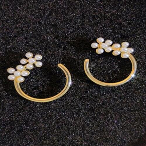 Milangirl Simple Gold Color Open Circle Hoop Earrings for Women Girl Simulated White Pearls Beads Minimalist Round Earrings