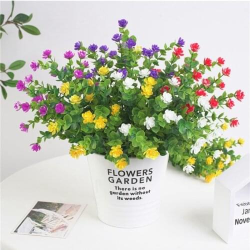 Artificial Green Plant Plastic Flower with Eucalyptus Leaves Artificial Flower Rose Bouquet Home Restaurant Mall Garden Decor