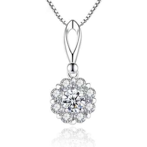 MetJakt S925 Sterling Silver Micro-Inlaid 3A Zircon Fashion Simple Elegant Womens Necklace