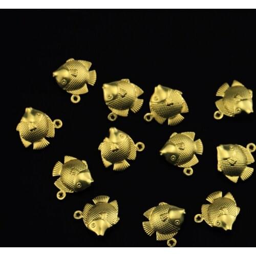 18.1 * 17.4mm brass single hanging small fish accessories personalized carp pendant used to make earrings and necklace pendants
