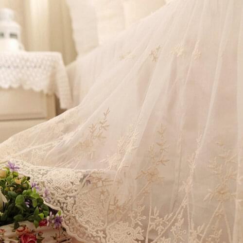 Luxury European bed spreads embroidery bedspread double layers cotton fabric with lace yarn bedskirt for wedding decoration gift