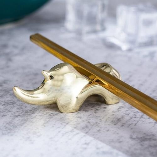 2PCS Zinc Alloy Rhino Shape Chopsticks Rest Spoons Stand Forks Knifes Holder Rack Stand Metal Craft Table Decoration