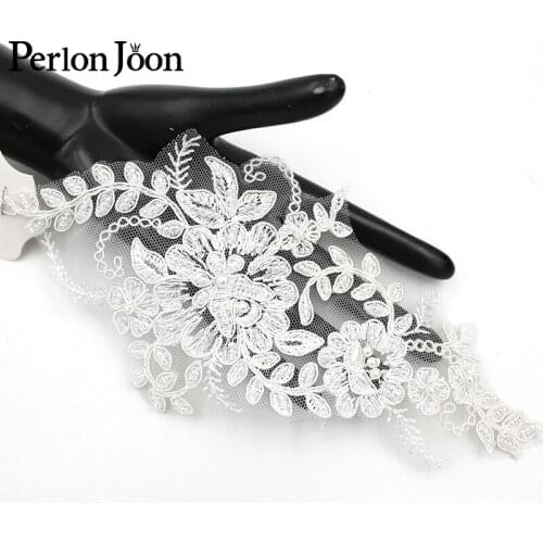 1PC Hand-stitched beads Sequins rhinestone decoration white flower lace appliques sewn on wedding dress patch accessories WH005