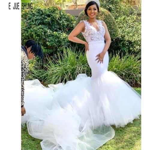 E JUE SHUNG Mermaid Wedding Dresses Scoop Neck Button Back Lace Appliques Sleeveless African Bridal Dresses vestido de noiva