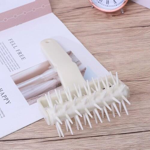 Baking Spike Roller Pastry Pizza Dough Docker Roller (Random Color)