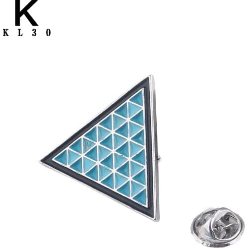 Game Detroit Become Human Brooches Pins Blue Metal Enamel Triangle Badge For Women Men Lapel backpack bags Hat Jewelry