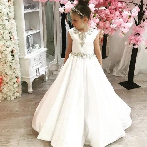 White Flower Girl Dresses for Weddings O Neck Sweep Train Crystal Beads Child Birthday Party Gowns First Communion Dress