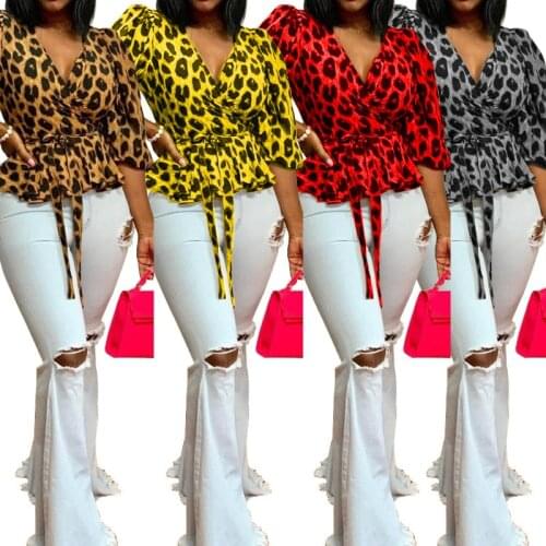 2019 Autumn New Women Leopard Shirt V-neck Half Sleeve Slim Waisted Peplum Tops Sexy Leopard Tee Shirt Ruffled Lap Top Chemise