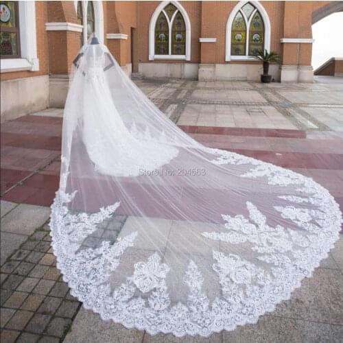One-Layer Stunning Lace Cathedral Style Wedding Veil Unique 5 Meters Long Bridal Veils Stunning Wedding Veil with Comb M2020