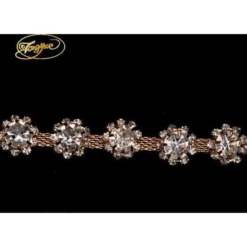 1 yard Gold and silver Claw Setting flower Rhinestone wedding decoration Zircon rhinestone chain DIY Rhinestone Applique trim