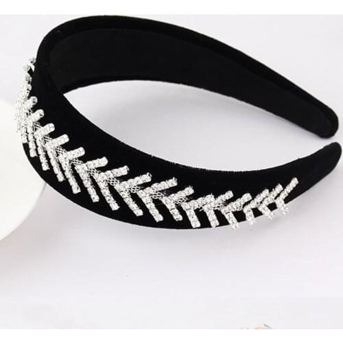 Fashion Hairband Retro Palace Style Pearl Rhinestone Hair Accessories Pink Black Velvet Broad-brimmed Flower Baroque Headband