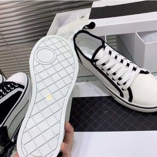 Women Sneakers Female Shoes Chaussures Femme Lace-UP Zapatillas Mujer Casual Zapatos De Mujer Mixed Color Ladies Sneakers