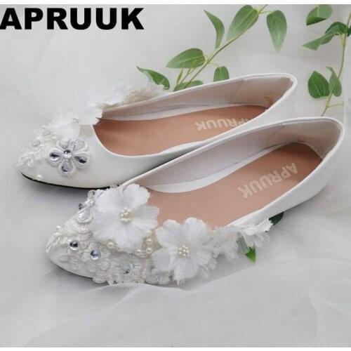 Woman shoes wedding bridal flat heel round toes slip on lace shoes crystal rhinestones womens evening party proms dress shoe