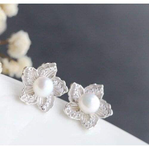 Pavilion silver wholesale handmade with natural pearl earring allergy 925 sterling silver bauhinia small earrings