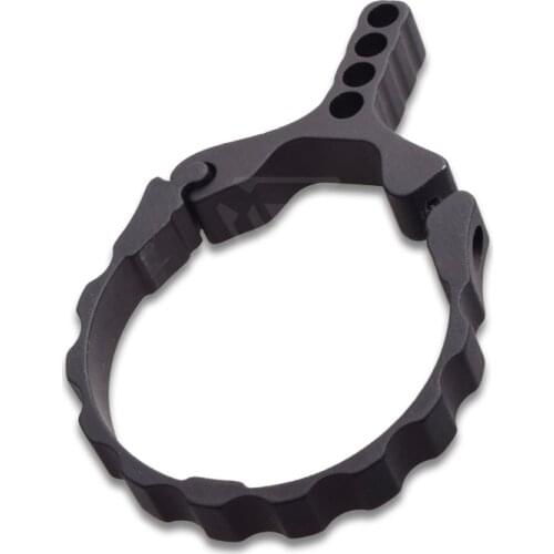 Holy Warrior rifle Scope Throw Lever hunting maximizes the efficiency of magnification transitions with fluid precision