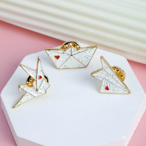 TirNaNog Bird Brooches For Clothes