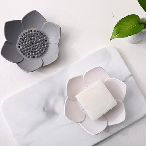 1pc Silicone Box Draining Soap Dish Soap Box Plate Lotus Shape Holder Portable Soap Dishes Bathroom Accessories