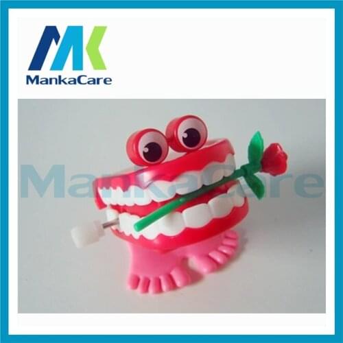 20 Pcs Spring Wind-up Jump Tooth Dental Toys Creative Dental Wind-up Gift Lovely Spring Plastic Toys Jump Teeth Chain for Childr