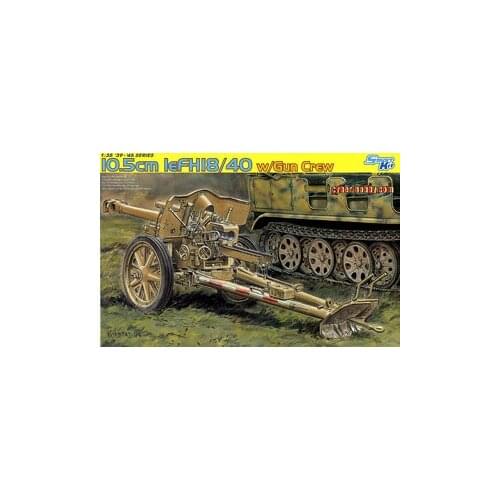 1/35 scale model Dragon 6795 leFH18 / 40 10.5cm traction type howitzera and German artillery group
