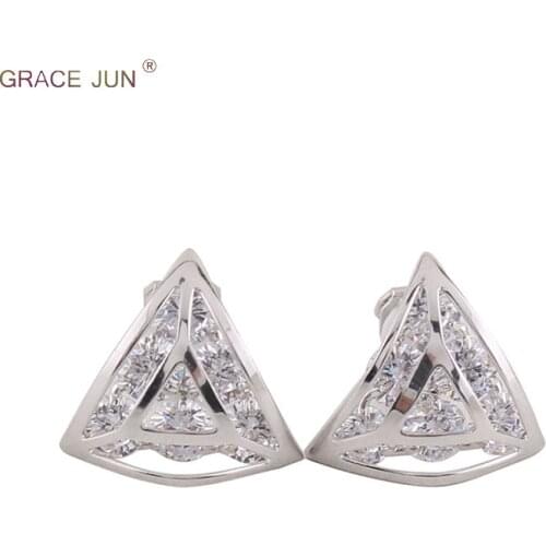 2018 New Arrival Cubic Ziron Triangle Shape Geometric Shape Clip on Earrings No Pierced Fashion Bridal Wedding No Hole Earrings