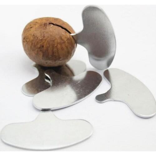 Creative Kitchen Tool Portable Nut Cracker Sheller Walnuts Metal Key Opener New Nut Device