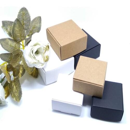 20pcs New DIY Kraft Paper/Black/white Gift Box For Wedding Favors Birthday Party Candy Cookies Christmas party gift ideas Boxes