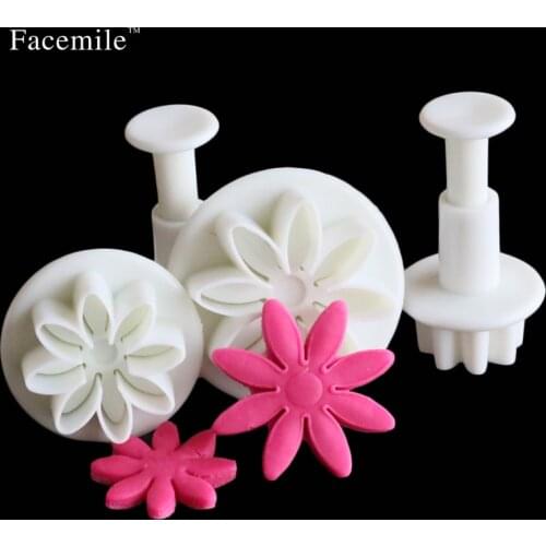 Facemile Daisy Gift Decorating Embossing Cutter 3Pcs Mini Gift Mold Spring Gift Cookie Chocolate Jelly Baking Fondant 01062