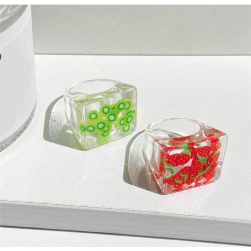 Resin Ring Transparent Epoxy Resin Ring Fashion Handmade Dried Flower Wedding Jewelry Love Ring for Women 2021 New Design