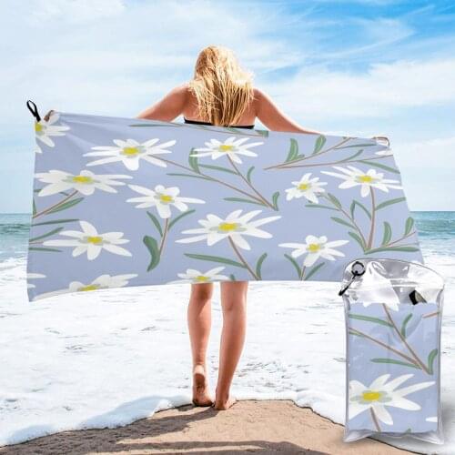 Bath Towel Cute Edelweiss Flowers Quick Dry Large Towel Thin Absorbent Soft Towel for Home Travel Camping Swimming Beach Sport