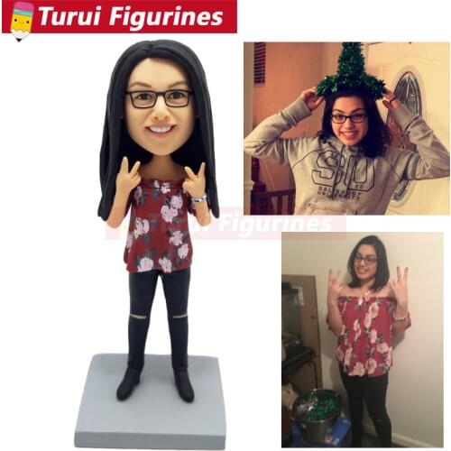 Anime girl figure custom handmade bobblehead figurines mini toy statue porcelain figurine sculpting service home decorations