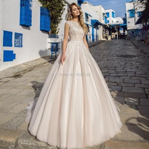 2021 A Line Wedding Dresses Cap Sleeves Lace Appliques Sleeveless Scoop Bridal Gown Button Illusion Vestido De Noiva