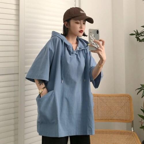 Small sweater, tooling T-shirt, womens loose and versatile summer 2021 new niche design sense pocket compassionate shirt