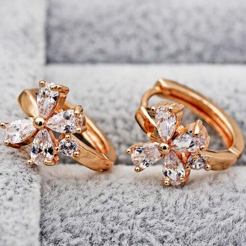 Elegant Luxury Jewelry Women Hoop Earrings Korean Style Gold Flower Earrings Unique Design Circle Ear Rings For Lady OBS2197