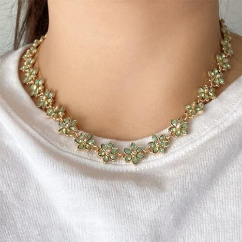 Pretty Mint Tone Daisy Flower Charm Strand Choker Statement Necklace For Women Girl Elegant Gorgeous Evening Party Decoration