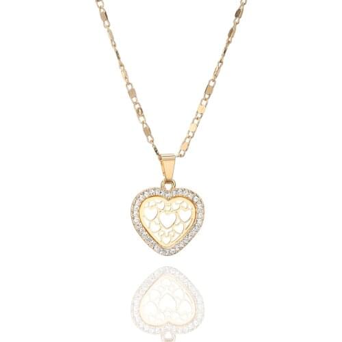 Gold Love Heart Fashion Choker Necklace for Women Small Hollow Pendant Jewelry Trenday Gift
