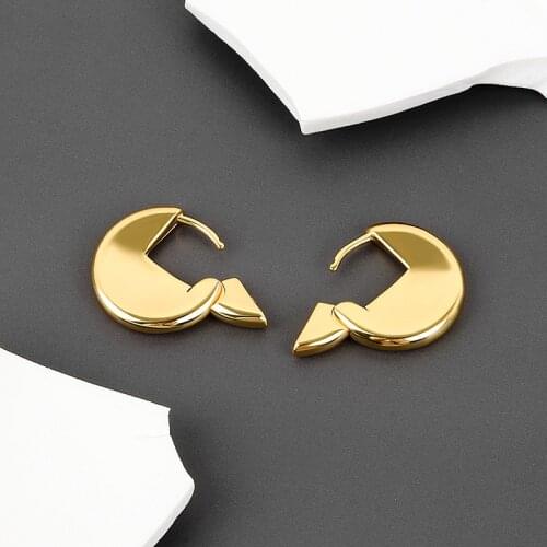 Fashion Geometric Circle Hoop Earrings France Creative Gold Round Glossy Style Earrings For Women Beautiful jewelry Gift