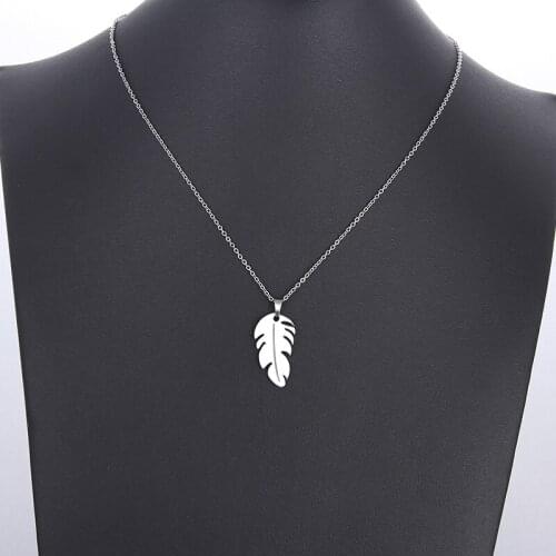 Gold/ Silver Color Leaves Charm Pendant Stainless Steel Necklace Women Men Best Friends Birthday Party Gift Jewelry Necklace Hot