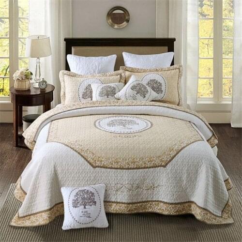 Free shipping European American pure cotton thicken embroidery patchwork quilt full queen king size 3pcs bed cover/bedspread