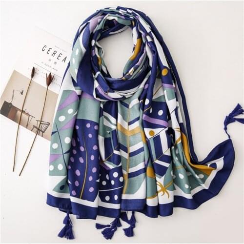 2020 Cotton Scarf Fashion Long Leaves Printed Shawls Wraps Big Banana Leaves Design Winter Warm Long Scarves Women Blanket Scarf