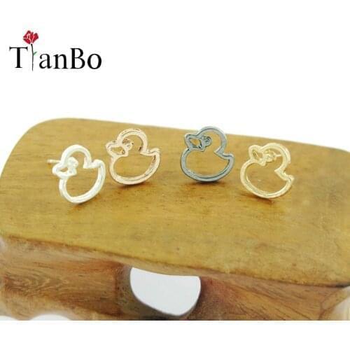 TianBo 2018 New Style Earring Stud Luxury Gold White Yellow Rose Black 4 Colors Duck Stud Earrings For Women Jewelry