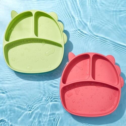 1 Set Creative Kids Plate Non-slip Bottom Anti-scald BPA Free Baby Training Dining Plate Toddler 3-Grid Animal Shape Tableware