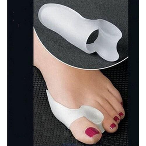 2 pcs/Lot Professional Gel foot fingers Two Toe Separator thumb valgus protector Bunion adjuster Hallux Valgus Guard feet care