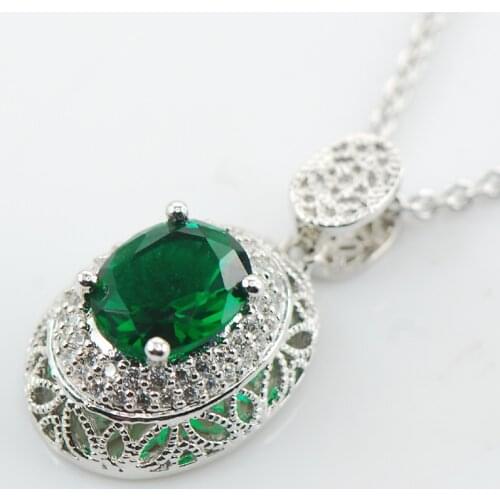 Simulated Emerald 925 Sterling Silver Fashion Jewelry Pendant AP20