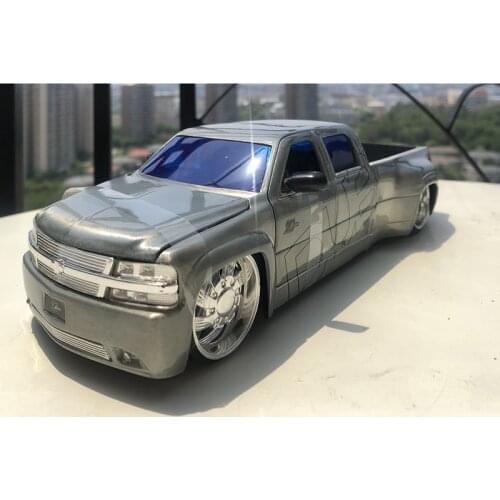 Diecast 1/24 Alloy Trailer Model Anniversary Classic Model Cars Static Decoration Collection Display Boy Toy Traction Vehicle