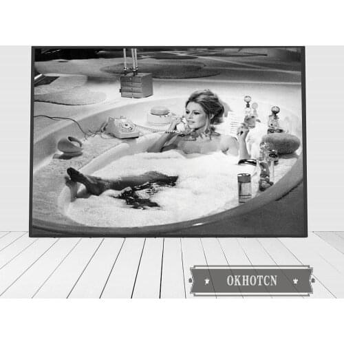 Brigitte Bardot Sexy Bathtub Poster Vintage Black White Photography Print Canvas Painting Bathroom Picture Wall Art Decor