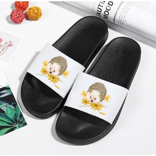 Women slippers Summer Cartoon Animal Indoor shoes For Ladies Home Slippers Fashion Outdoor Sandals Slides Thick Ladies shoes