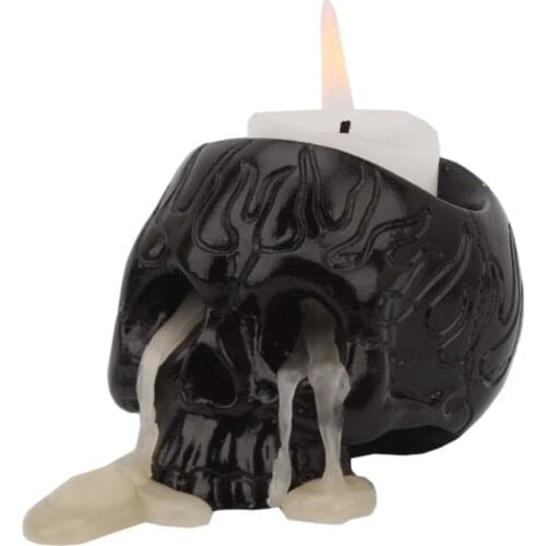2021 Creative Novel Black Fire Pattern Skull Candle Holder Resin Candlestick Crafts Dec