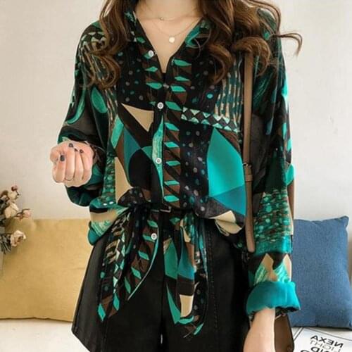 Summer Autumn Retro Women Shirt 2021 Casual Floral Print Loose Chiffon Blouse Women Turn-down Collar Long Sleeve Vintage Shirt