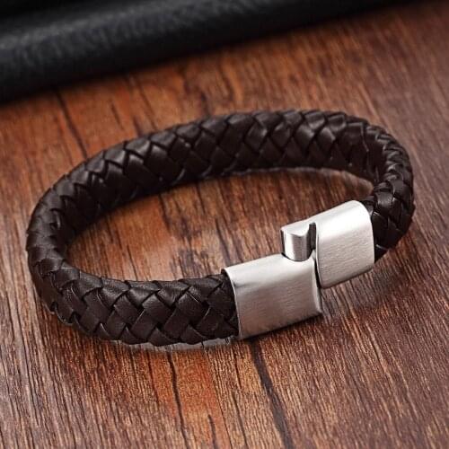 XQNI Charm Bracelets Fashion Men Bracelets Leather Stainless Steel Wristband Bangles Men Bracelets & Bangles Jewelry
