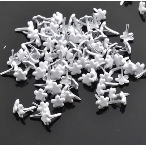 100PCs White Flower Brads Scrapbooking Embellishment Fastener Brads Metal Crafts For shoes Decoration CP0644